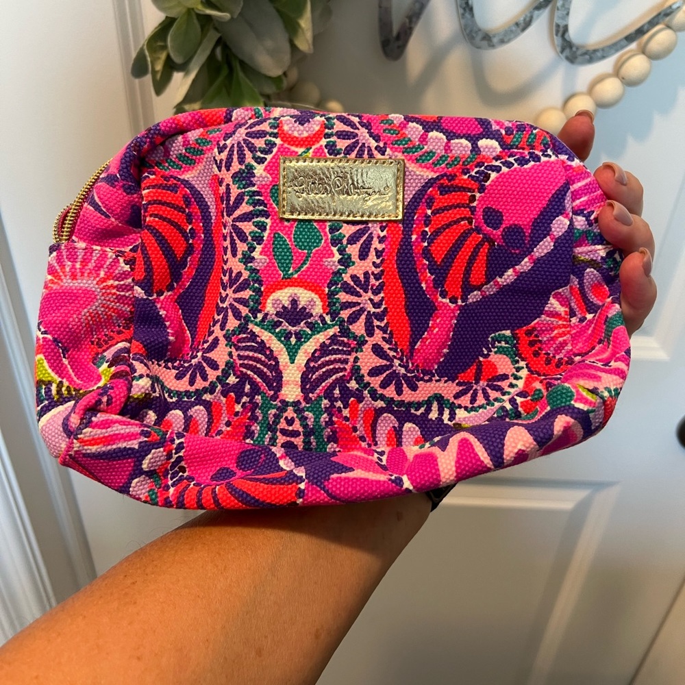 Lilly Pulitzer makeup bag